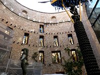 Teatre-Museu Dali courtyard